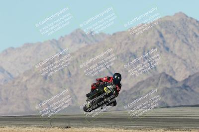 media/Dec-04-2025-Racers Edge (Thu) [[5ebc9f124d]]/3-B Group/6-Session 4 (Turn 9)/